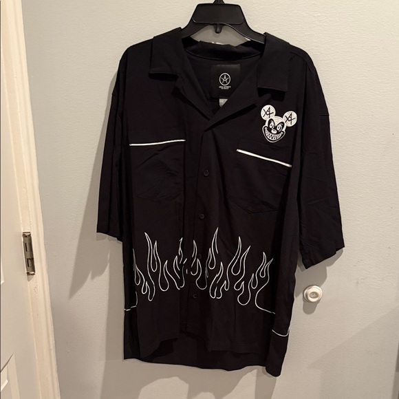 Men's Black Button-Down Shirt with Flame and Skull Design